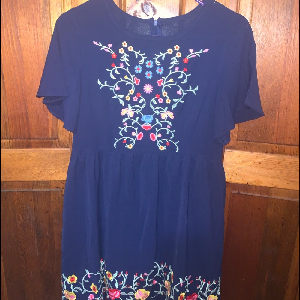 Semi-casual dress